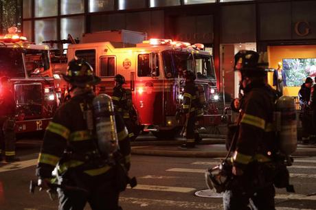 Quien es Todd Brassner? Trump Tower Fire Kills Bon Vivant Art distribuido firefighters