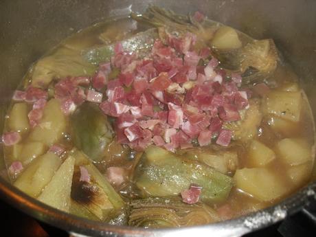 GUISO DE ALCACHOFAS CON PATATAS Y JAMON