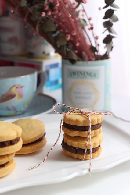 {Recetas}Galletas de mantequilla con fruta de la pasión y relleno de té Chai