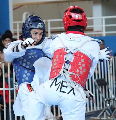 CALIFICAN 64 TAEKWONDOINES EN SELECTIVO REGIONAL