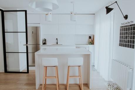 Cocina y comedor de estilo nordico escandinavo