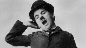 Hermoso Poema de Charles Chaplin: El Mundo Pertenece a Quien se Atreve 30D