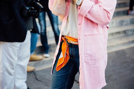 SPRING TRENDS; COMO LLEVAR LOS PAÑUELOS.-