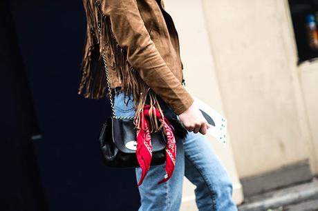 SPRING TRENDS; COMO LLEVAR LOS PAÑUELOS.-