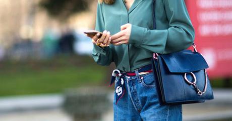 SPRING TRENDS; COMO LLEVAR LOS PAÑUELOS.-