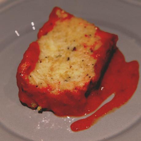 PUDDING DE PAN CON SALSA DE FRESAS