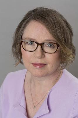 Reseña | Un extraño en casa ~ Shari Lapena