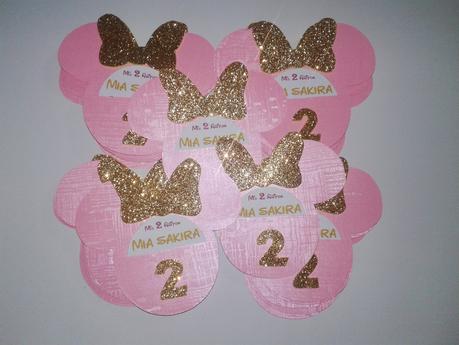 TARJETA DE INVITACIÓN MINNIE GOLD