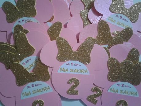 TARJETA DE INVITACIÓN MINNIE GOLD