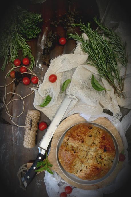 Pan de soda irlandés con un toque caprese Pan de soda irlandés con un toque caprese