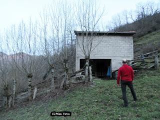 Por los praos y mayaos de L.lamas
