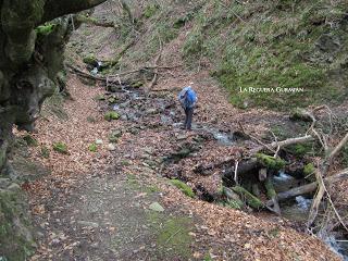 Por los praos y mayaos de L.lamas
