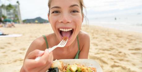 Resultado de imagen para no entres al agua despues de comer