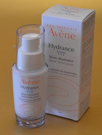 La hidratación intensa de la piel con AVÈNE