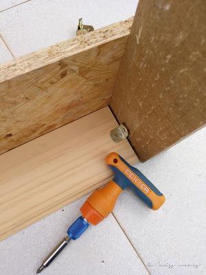 DIY Librería con palet DIY Librería con palet