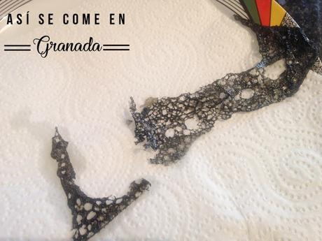 Mouse de pavo con crema de guisantes y encaje Mouse de pavo con crema de guisantes y encaje