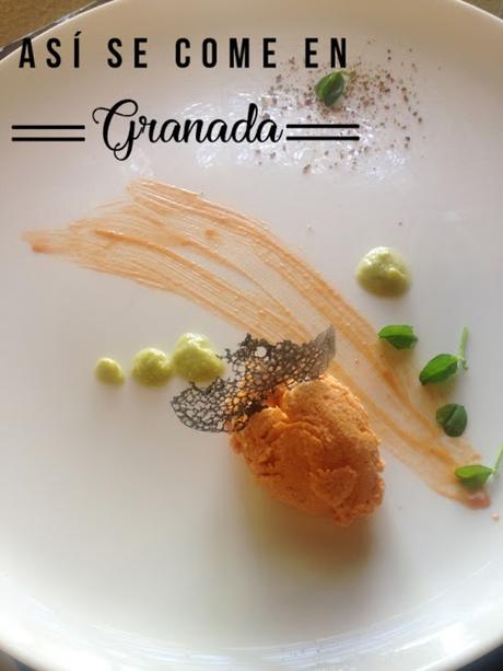 Mouse de pavo con crema de guisantes y encaje Mouse de pavo con crema de guisantes y encaje