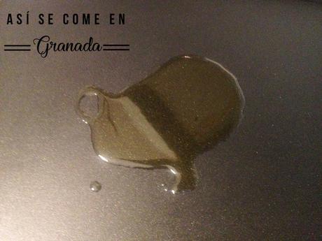 Mouse de pavo con crema de guisantes y encaje Mouse de pavo con crema de guisantes y encaje