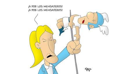 El vuelo de Cifuentes con su “mastergate” y su estrepitosa caída.