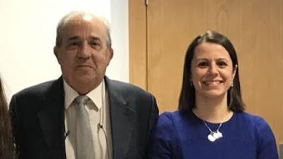 El vuelo de Cifuentes con su “mastergate” y su estrepitosa caída.