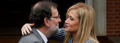 El vuelo de Cifuentes con su “mastergate” y su estrepitosa caída.