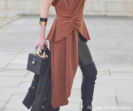 CAMISETA ASIMÉTRICA