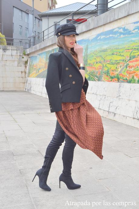 CAMISETA ASIMÉTRICA