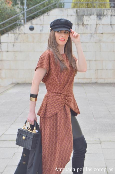 CAMISETA ASIMÉTRICA