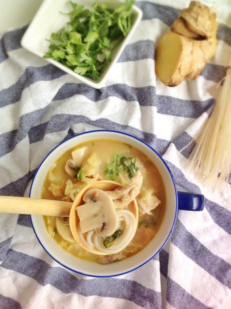 Sopa de pollo estilo Rosalia lacucharazul_sopa_rosalia4