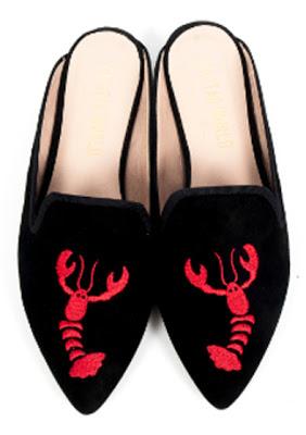 calita loafers mule negro con langosta bordada