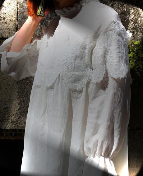 MIS LOOKS - FLORES Y BLANCO MIS LOOKS - FLORES Y BLANCO