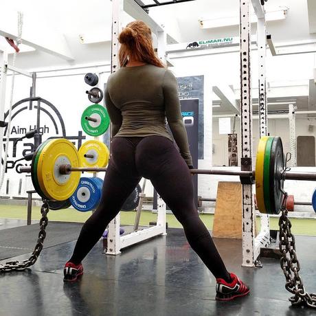 Mia Sand Biografia de una mama Fitness