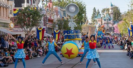 ¡Pixar Fest ya comenzó! Una gran fiesta Pixar en Disneyland