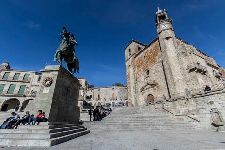 Tierra de conquistadores? Tierra de conquistadores?