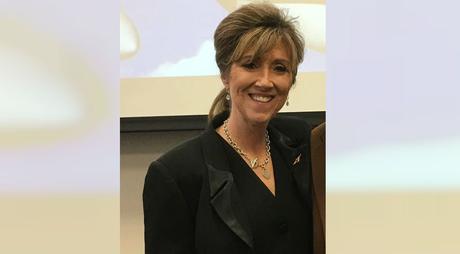 Pasajeros del vuelo de Southwest elogiaron a la piloto por sus “nervios de acero” durante la emergencia