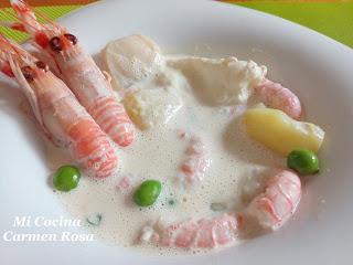 GAZPACHUELO DE CIGALAS DE MALAGA CON MAYONESA DE SU JUGO Y CORAL