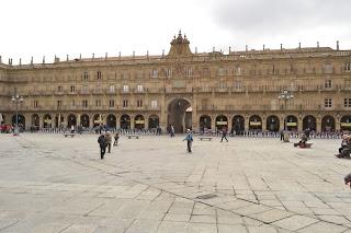 Reseña, La Plaza Mayor de Salamanca, ALBERTO ESTELLA GOYTRE