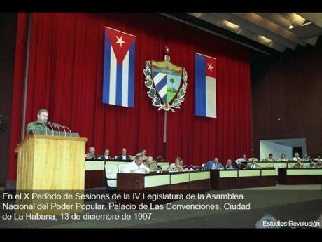 Fidel Castro: “El poder del pueblo se ejerce a través de la Asamblea Nacional”