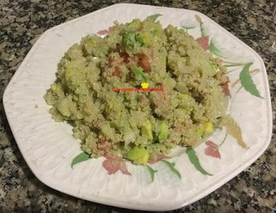 ENSALADA DE QUINOA, ATÚN Y AGUACATE