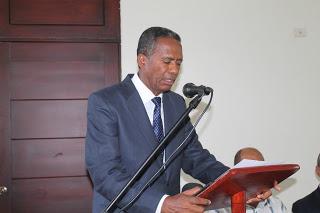 Ayuntamientos de Barahona reconocen gestión de Francisco Del Valle.