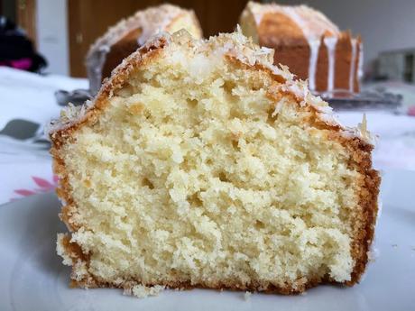 postres con coco coffe cake Coconut bundt cake bizcocho sencillo bizcocho jugoso bizcocho facil bizcocho de coco bizcocho casero bizcocho aromático 