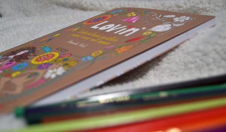 Reseña | Lovin': Laboratorio gráfico para vivir en amor Reseña | Lovin': Laboratorio gráfico para vivir en amor