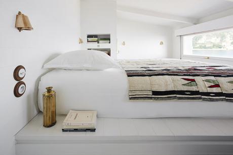 Una cabaña de película junto al mar Una cabaña de película junto al mar