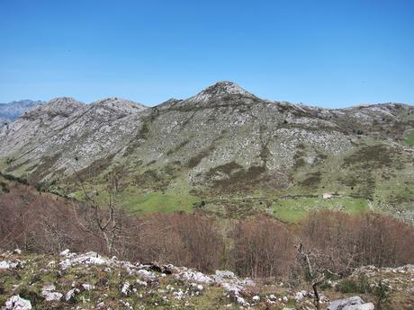 Gamonal, Sestón y base del Tiolda desde Suarias