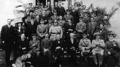 Los cuarenta ladrones y Gertrude Bell, a la salida de la Conferencia de El Cairo de 1921