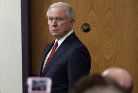 Las sesiones le dijeron a White House que el despido de Rosenstein también podría provocar su partida.