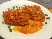 Bacalao a la llauna con salsa de tomate