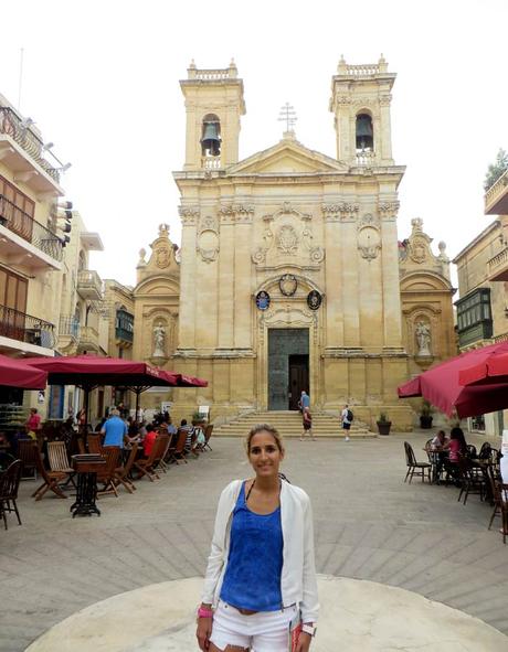 Qué ver en Gozo en un día, además de la ventana que se cerró Estefanía ante la Basílica de San Jorge que ver en Gozo