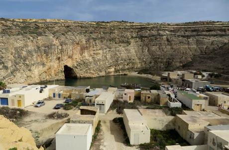 Qué ver en Gozo en un día, además de la ventana que se cerró Embarcadero de la Ventana Azul y casas de pescadores