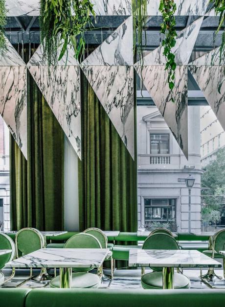 cortinas verdes restaurante